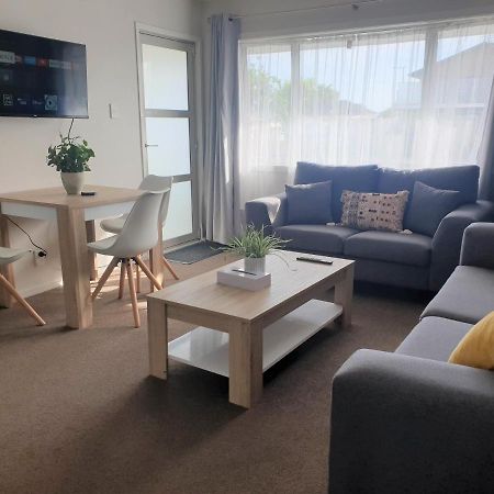 Rose Apartments Hamilton Bagian luar foto