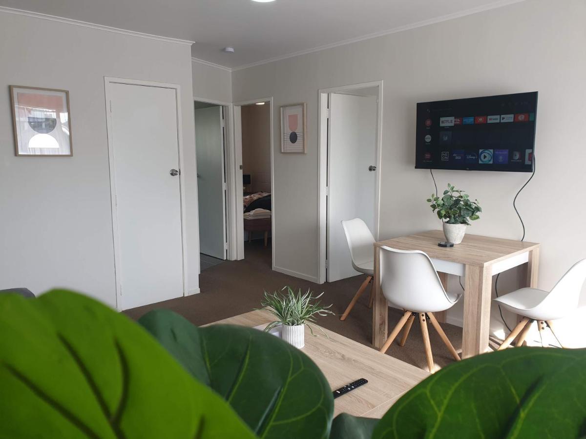 Rose Apartments Hamilton Bagian luar foto